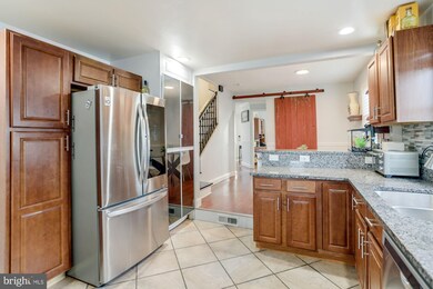 7708 Frederick Rd, Hyattsville, MD 20784 - photo 7