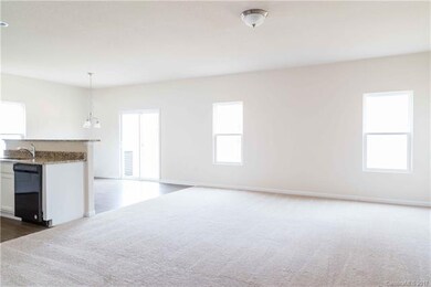 9619 Weikert Rd, Charlotte, NC 28215 - photo 2