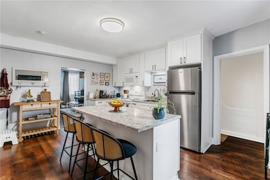 2709 Larkins Way, Pittsburgh, PA 15203 - photo 4