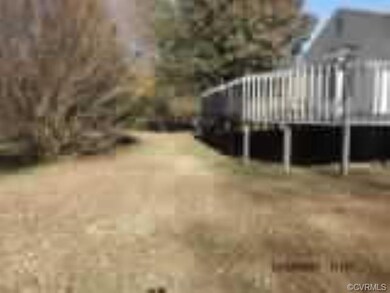 9914 Majorica Dr, North Chesterfield, VA 23237 - photo 3