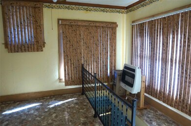 1008 W Morgan St, Denison, TX 75020 - photo 3