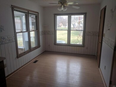 508 Birch Ln, Maryville, IL 62062 - photo 5