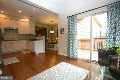 9509 Durness Ln, Laurel, MD 20723 - photo 7