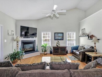 11506 Altimira Ln, Midlothian, VA 23112 - photo 5