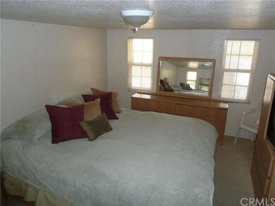 477 Thousand Pines Rd, Crestline, CA 92325 - photo 4