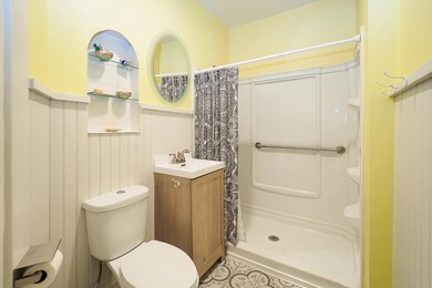 502 S Elm-114