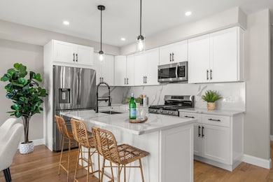 19 Vine St unit 1, Weymouth, MA 02188 - photo 4