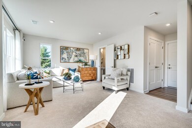 228 Chianti Terrace SE, Leesburg, VA 20175 - photo 5