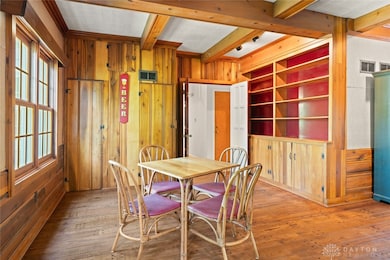 Lodge / Family Room