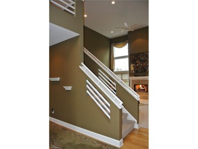 211 Raleigh Ct, Aurora, OH 44202 - photo 3