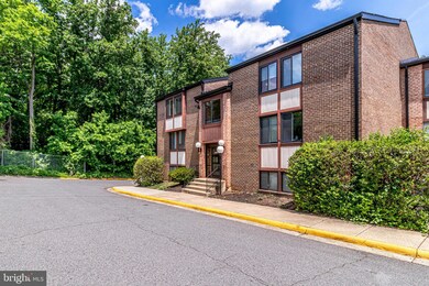 3107 Buccaneer Ct unit 201, Fairfax, VA 22031 - photo 3