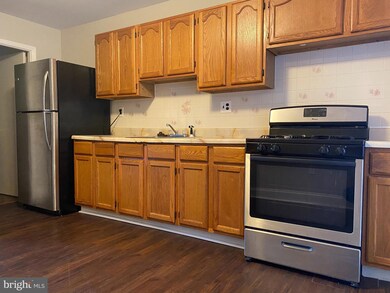 8475 Pioneer Dr, Severn, MD 21144 - photo 6