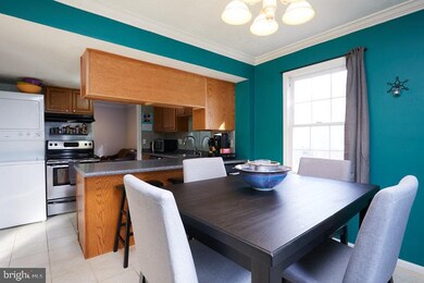 1022C Brixton Ct, Sterling, VA 20164 - photo 3