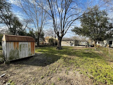 3314 Caplin St, Houston, TX 77026 - photo 5