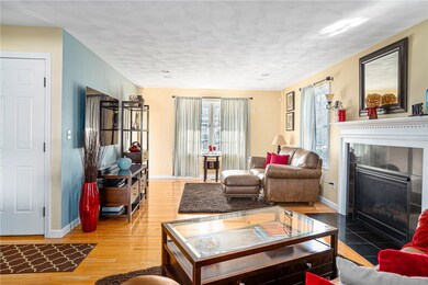 9 Conifer Ct, Coventry, RI 02816 - photo 7