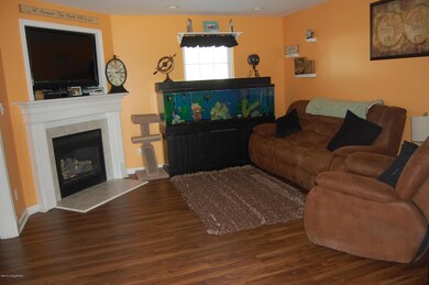 168 Aulbern Dr W, Mount Washington, KY 40047 - photo 2