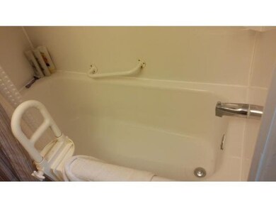 6106 Maple St, North Branch, MN 55056 - photo 7