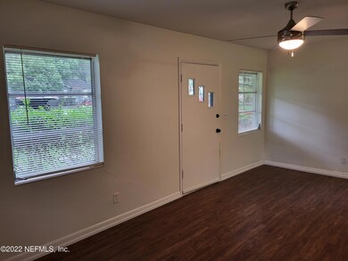 5072 Kingsbury St, Jacksonville, FL 32205 - photo 3