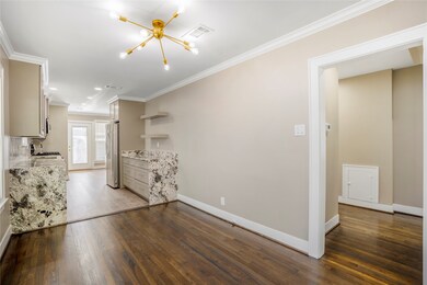 1536 Columbia St, Houston, TX 77008 - photo 5