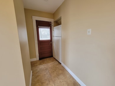 124 Woodruff Ave, Medford, MA 02155 - photo 4