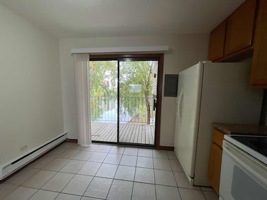 202 N Waters Edge Dr unit 201, Glendale Heights, IL 60139 - photo 5