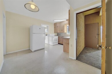 3332 Fillmore Ave, El Paso, TX 79930 - photo 5