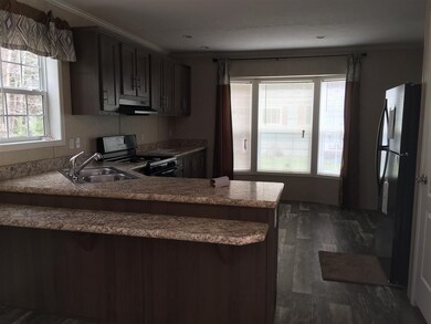 5 Pinewood Cove, Raymond, NH 03077 - photo 5