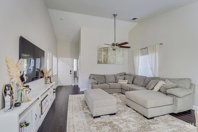 13118 Ridgeway Meadows Dr, Bakersfield, CA 93314 - photo 6