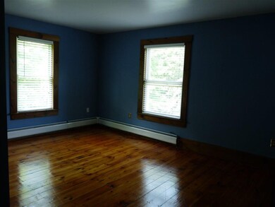 3 Leelynn Cir, Londonderry, NH 03053 - photo 3