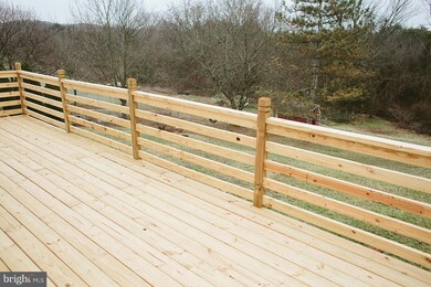 4246 Dixie Ave, Chambersburg, PA 17202 - photo 3