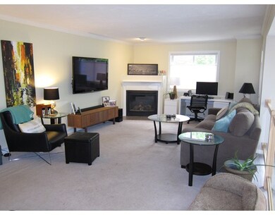 467 Captain Eames Cir, Ashland, MA 01721 - photo 5