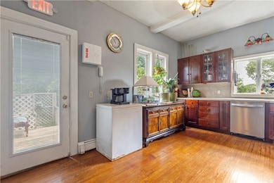 83 Summer St, Woonsocket, RI 02895 - photo 5