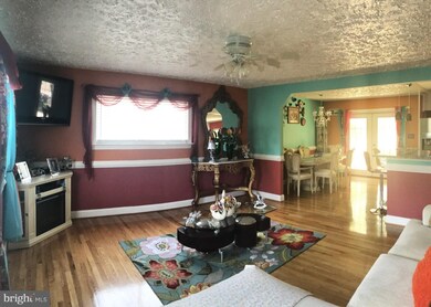 7320 Oakcrest Dr, New Carrollton, MD 20784 - photo 6