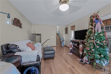 15405 Riverside Dr unit 12B, Whitestone, NY 11357 - photo 4