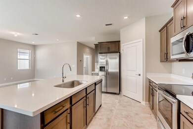 Clifton-large-006-007-Kitchen-1500x1000-