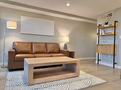 244 Hanover St unit 610, Boston, MA 02113 - photo 6