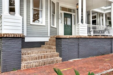 118 W Waldburg St, Savannah, GA 31401 - photo 4