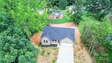 113 W Meadowview Dr unit 80, Statesville, NC 28625 - photo 4