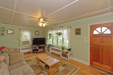 11 Chelton Ave, Troy, NY 12180 - photo 4