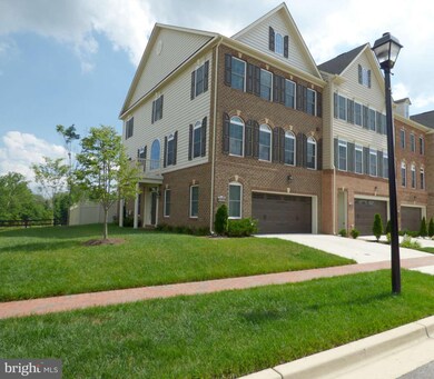 15347 Tewkesbury Place, Upper Marlboro, MD 20774 - photo 2