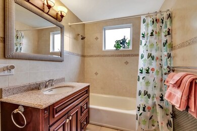 56 Warren Ave unit 1, Woburn, MA 01801 - photo 6