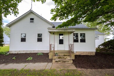 13376 Santa Fe Line Rd, Wapakoneta, OH 45895 - photo 2