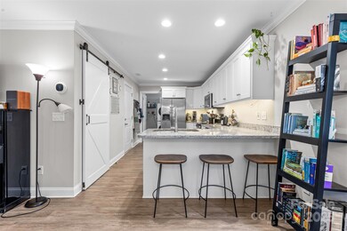 1282 26th Ave NE, Hickory, NC 28601 - photo 4