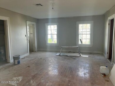 751 W Vine Ave, Eunice, LA 70535 - photo 3