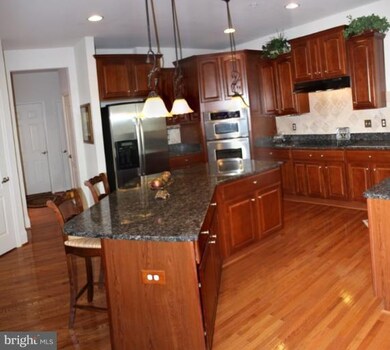 4942 Eleanor Dr, Frederick, MD 21703 - photo 3