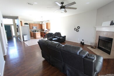 25615 Texas Ash, San Antonio, TX 78261 - photo 3