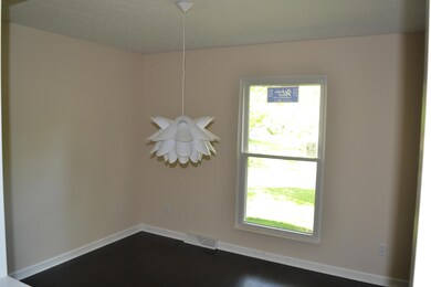 5_DiningRoom