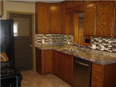 BEAUTIFUL KITCHEN