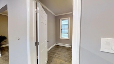 117 Falcon St, Boston, MA 02128 - photo 6