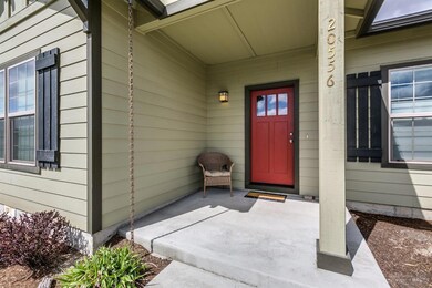 20556 Gloucester Ln, Bend, OR 97701 - photo 3